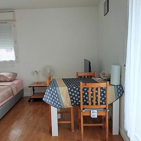 Studio Lumineux Courbevoie Esterno foto