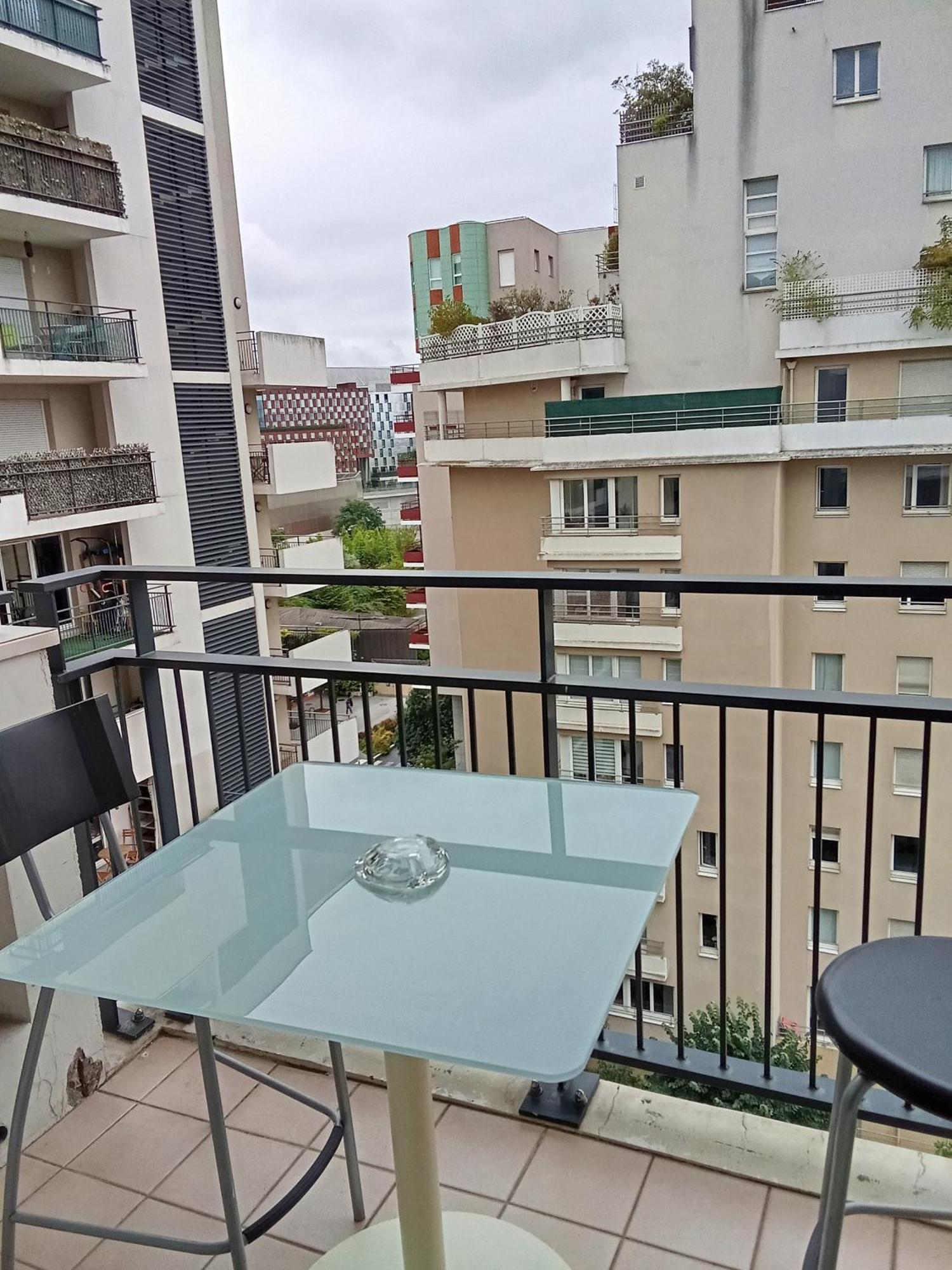 Studio Lumineux Courbevoie Esterno foto